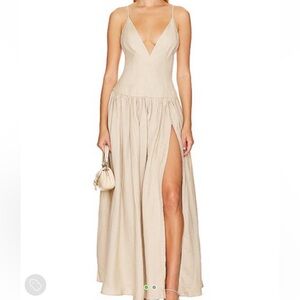 Elegant Beige Maxi Dress with Slit